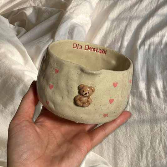 Handmade teddy & hearts matcha bowl